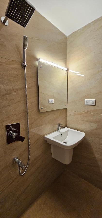 Blueway Residency Downtown Hotel Thiruvananthapuram Kültér fotó