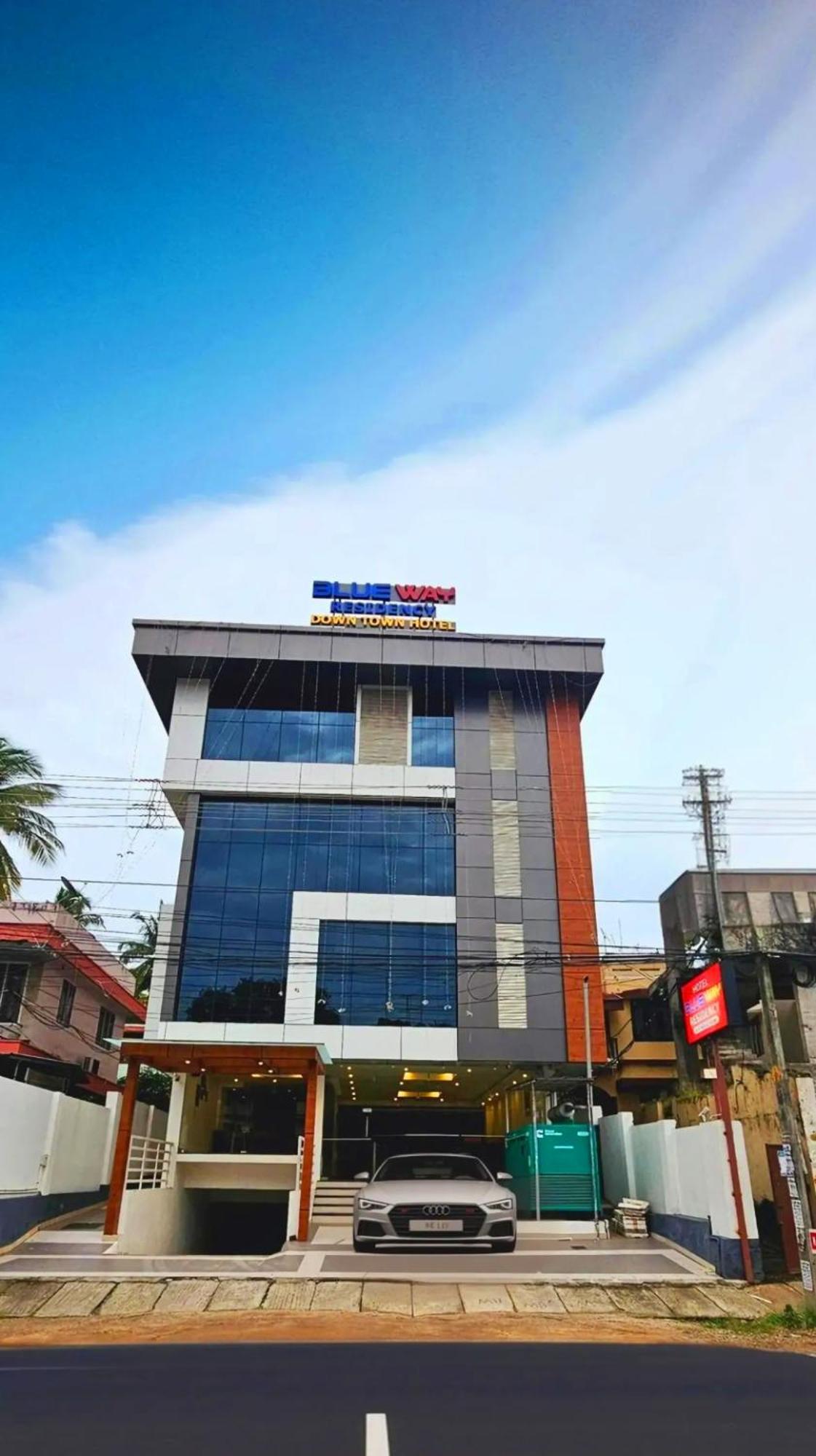 Blueway Residency Downtown Hotel Thiruvananthapuram Kültér fotó